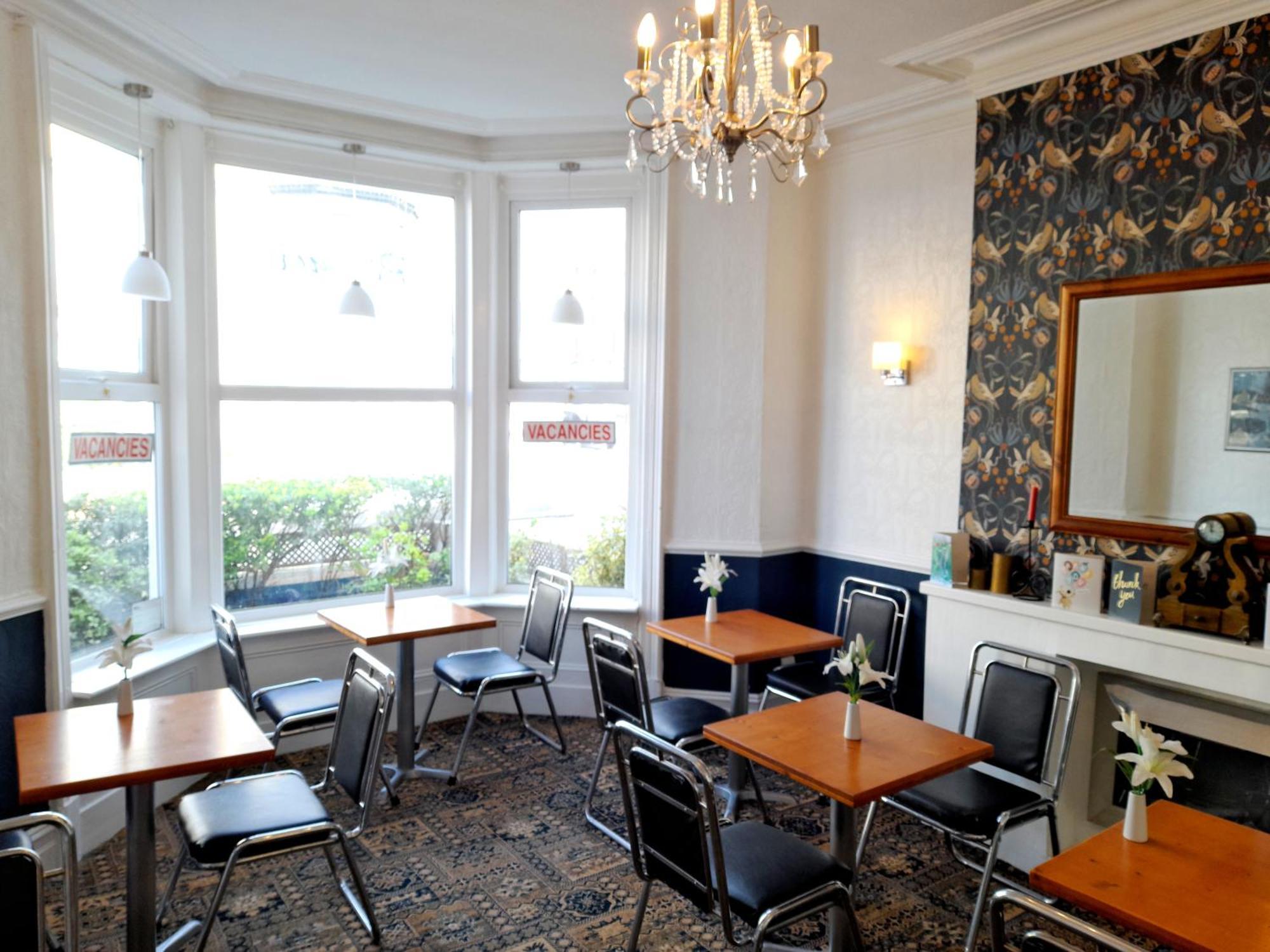 Phoenix Guest House Blackpool Extérieur photo