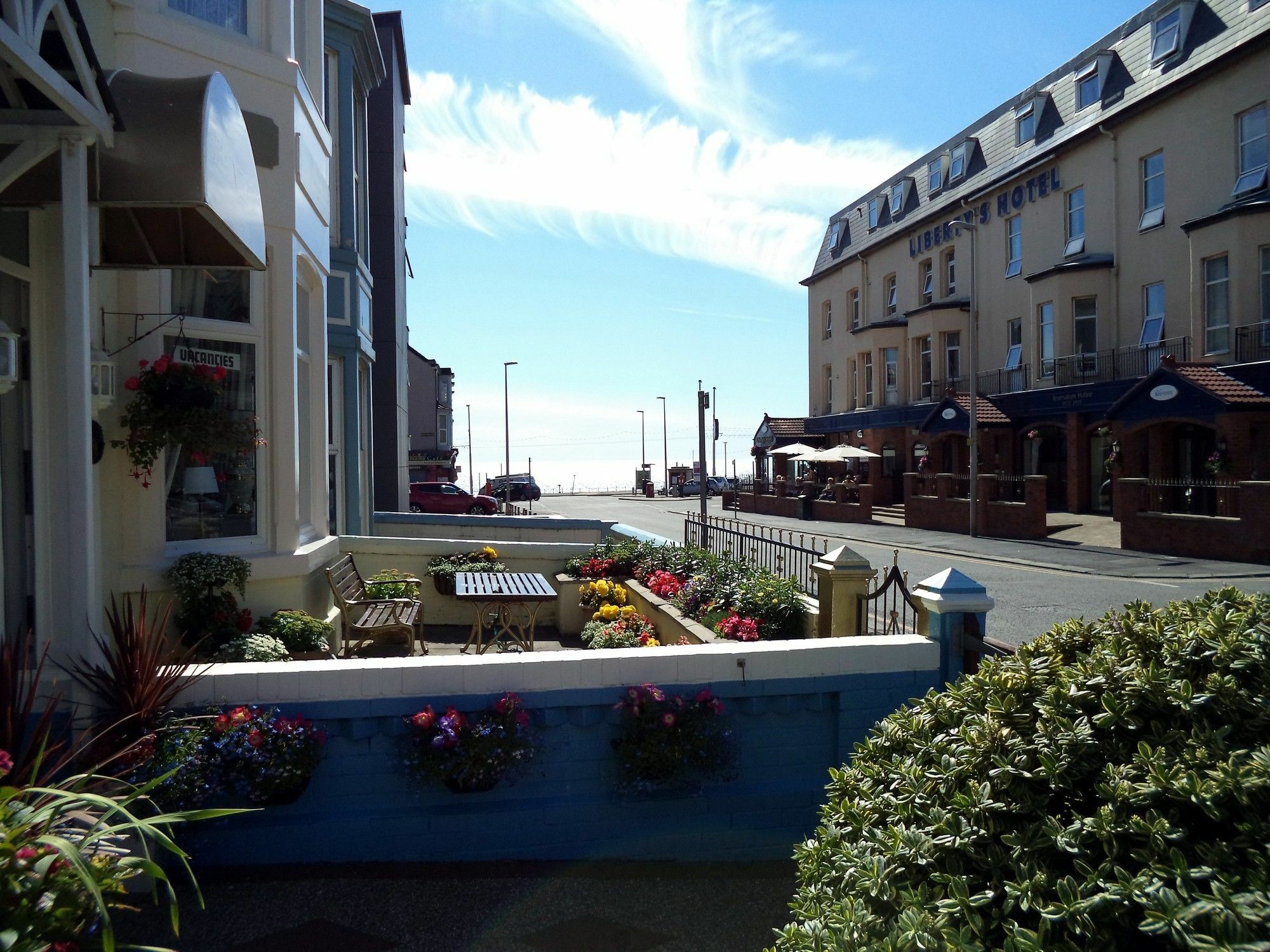 Phoenix Guest House Blackpool Extérieur photo